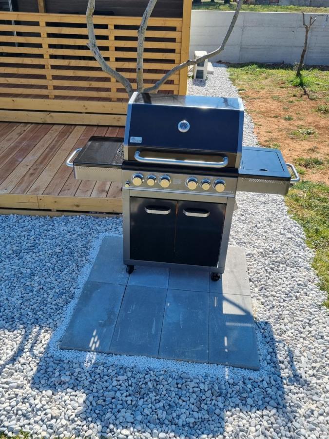 Mobilehome Elena Premium With Pool, Istria بنجول المظهر الخارجي الصورة