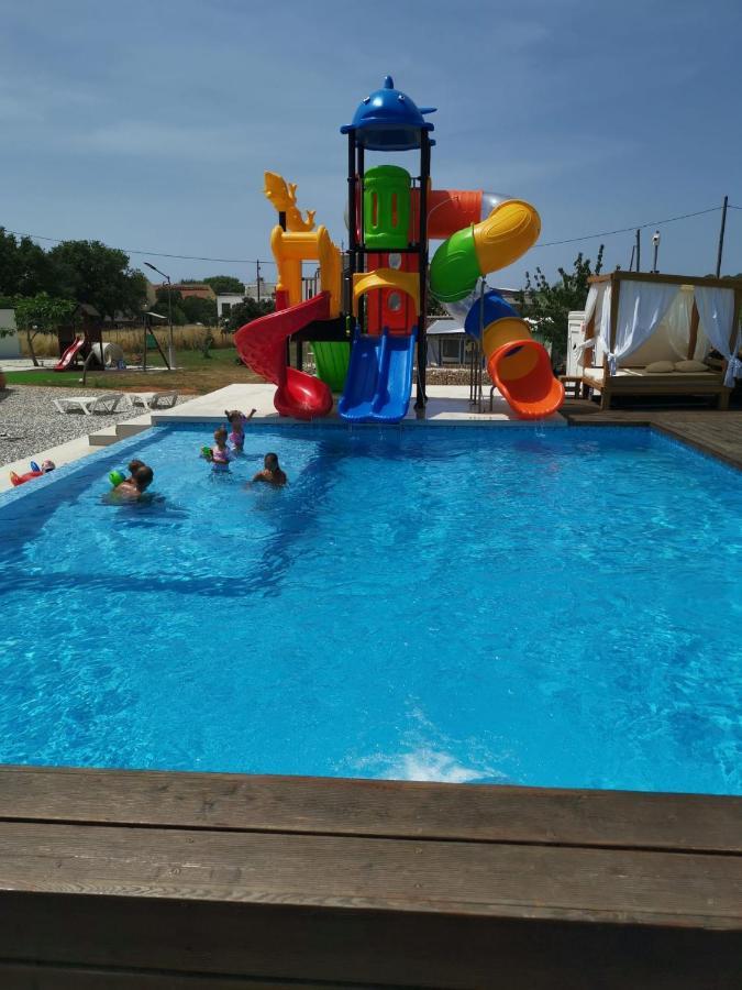 Mobilehome Elena Premium With Pool, Istria بنجول المظهر الخارجي الصورة